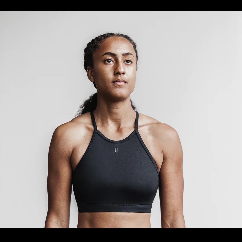 Nobull halter neck sports bra size small